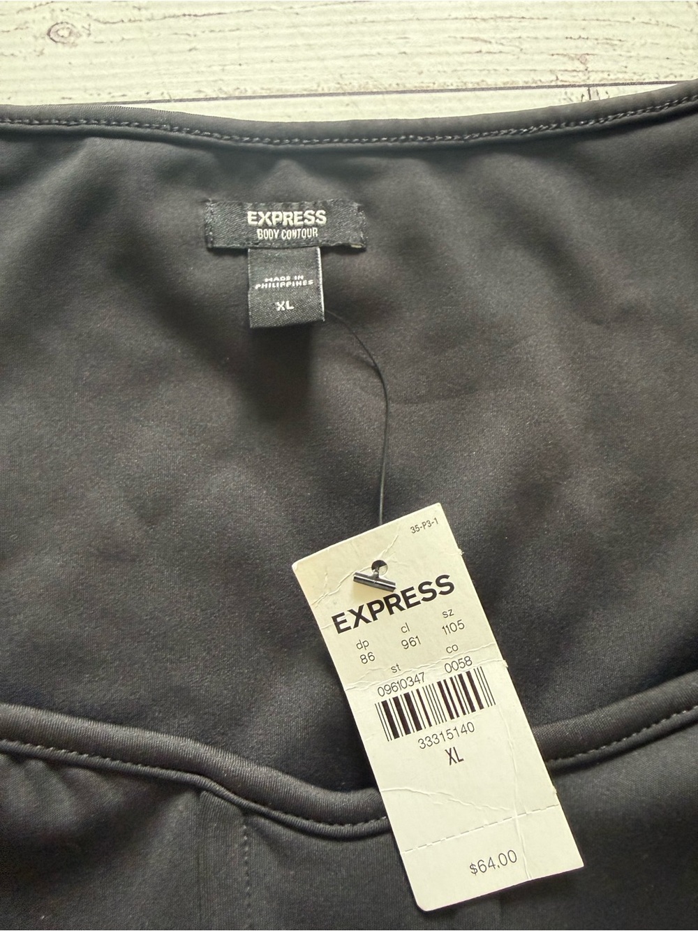 Express Crop Top - Picture 5 of 8